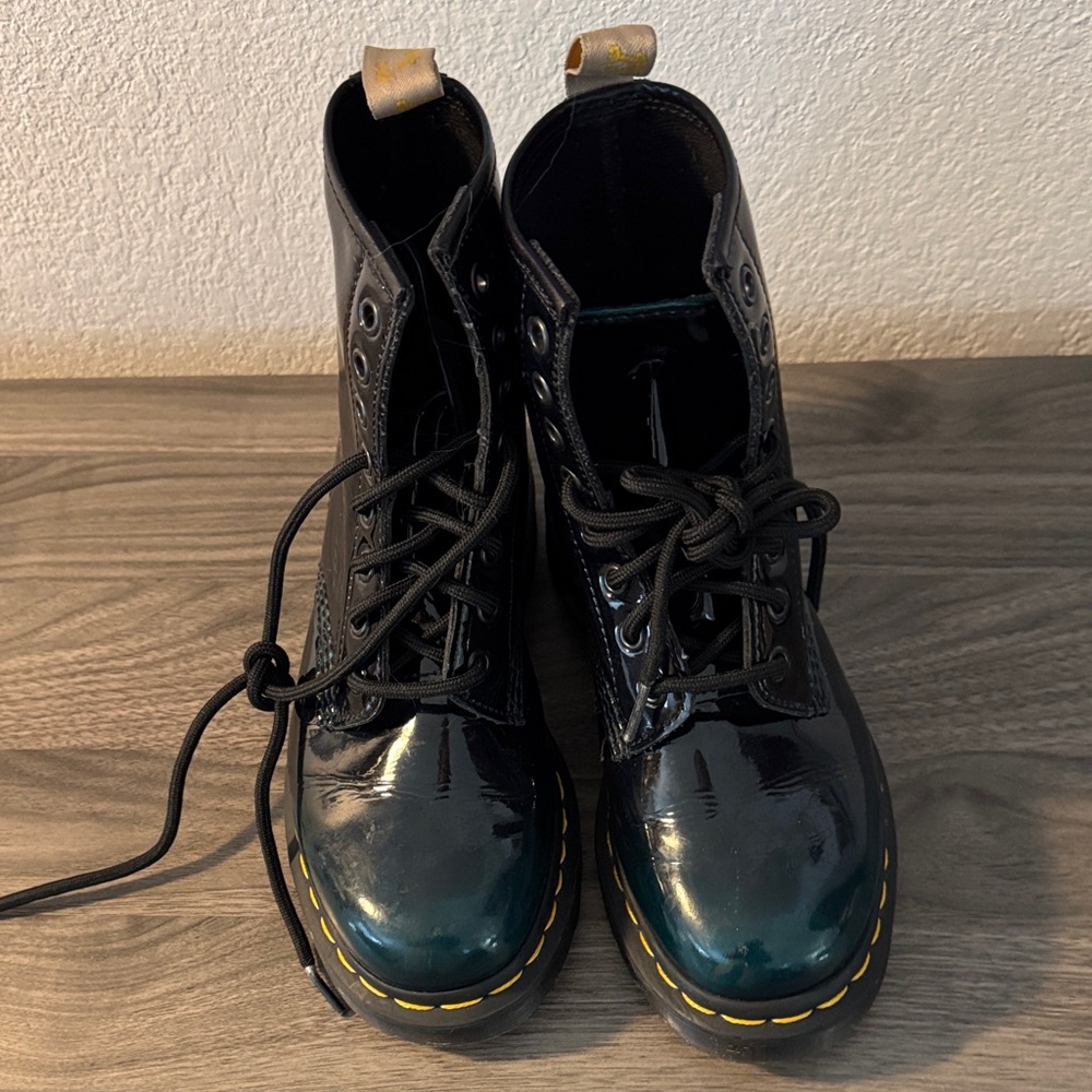 Dr. Martens Green Gloss Lace-Up Boots, men’s size 4